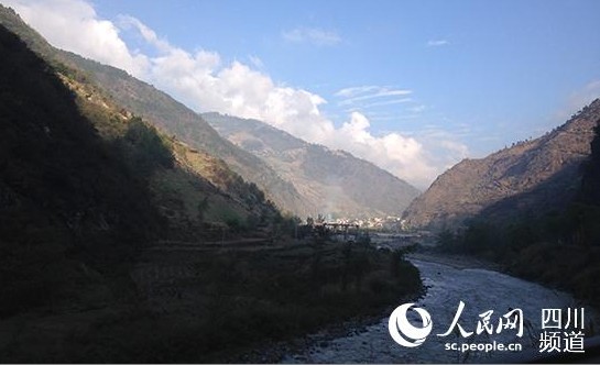 ٿJɽŰЌdh4.20Jɽ(qing)ҵ^(q)֮һ