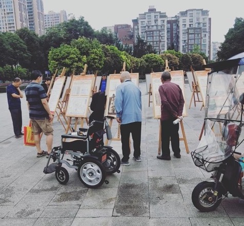 巡回展現(xiàn)場(chǎng)。彭州市委宣傳部供圖