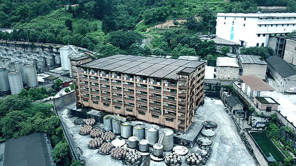  潭酒酒廠實(shí)拍圖。江雪供圖