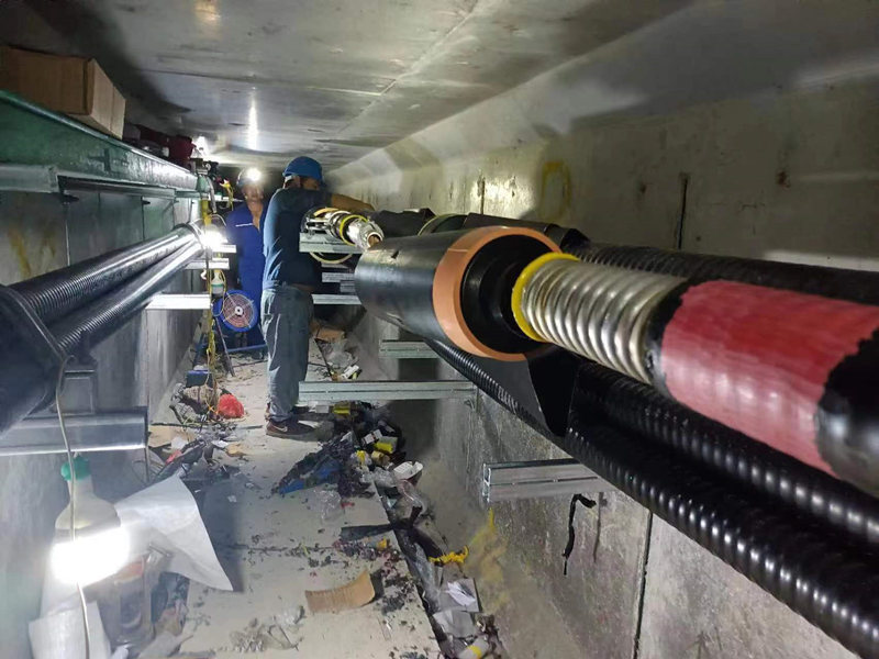 蓉歐青白江鐵路港工作現(xiàn)場。成都市國資委供圖
