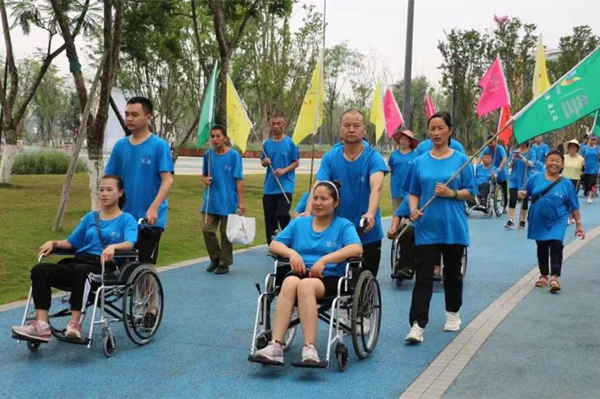 公園城市無障礙感知行。成都市殘聯(lián)供圖