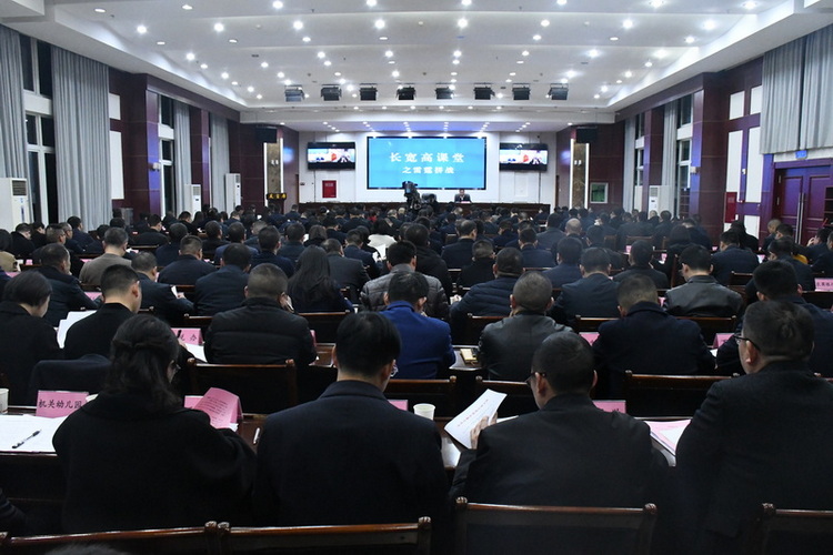 “長寬高課堂”。馮津榕供圖
