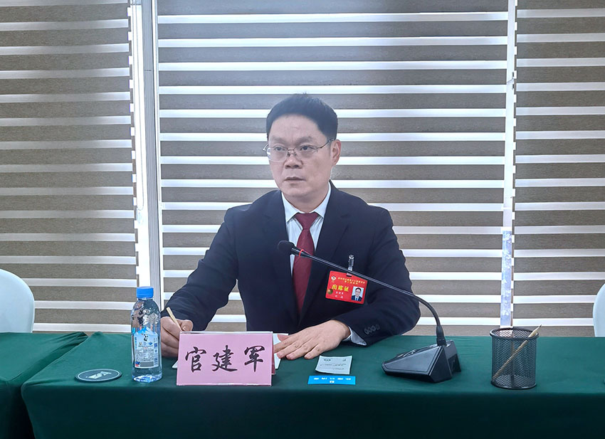 省政協委員官建軍。受訪者供圖