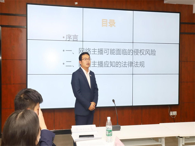 交流現場。廣安市委網信辦供圖.jpg