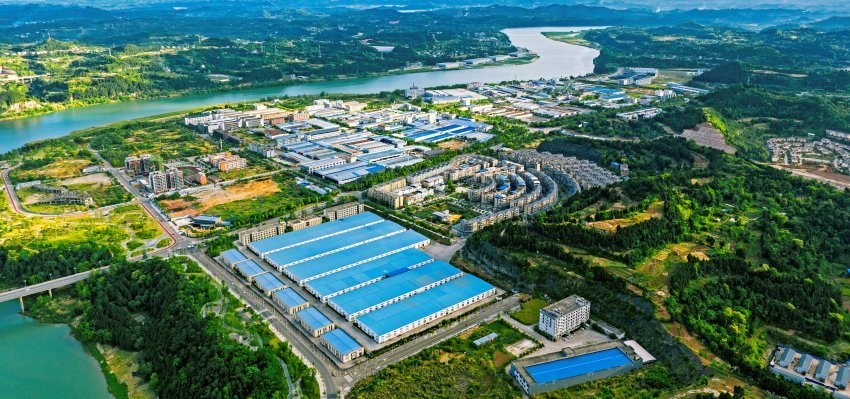 川投集團幫扶儀隴縣產業園區標準化廠房建設。四川省國資委供圖