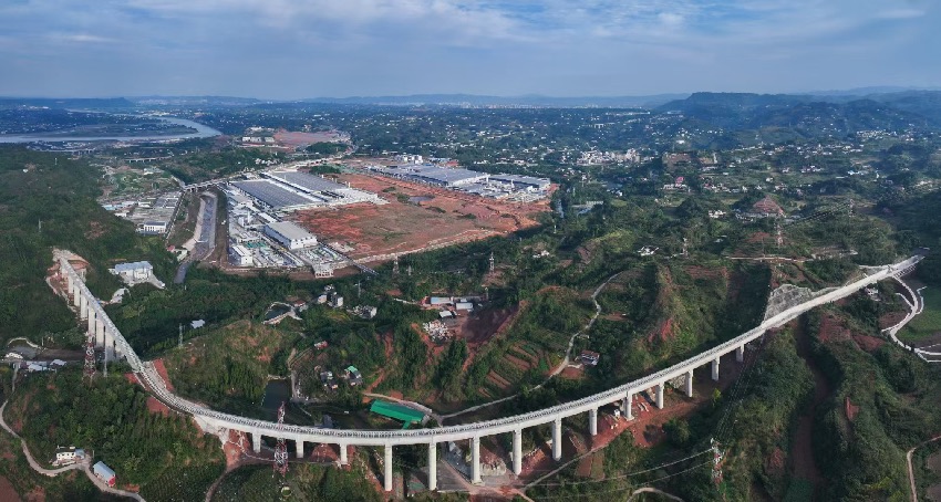 建成的向家壩灌區北總干渠一期一步岷江江底隧洞管理中心。王鐵松攝