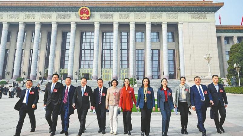 凝心聚力再出發(fā) 奮楫揚(yáng)帆新征程