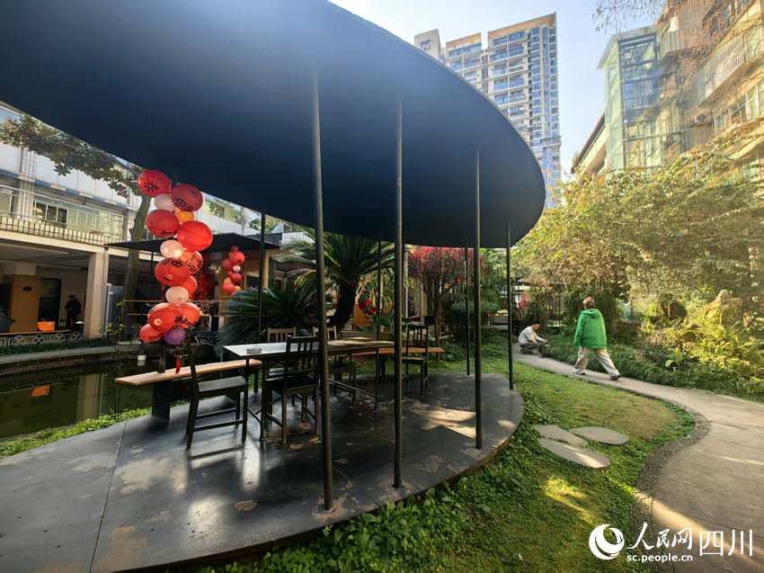 花園島·文創(chuàng)園區(qū)一角。人民網(wǎng) 薛育建攝