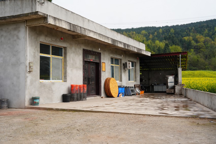 劉應(yīng)強(qiáng)位于中江縣黃鹿鎮(zhèn)群力村的家。中江縣委宣傳部供圖