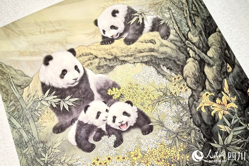 “熊貓家園·全球共賞”國際創意聯展現場。人民網記者 朱虹攝