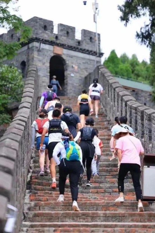 登金龍長城。成都市文廣旅局供圖