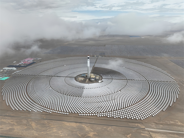 德陽東方鍋爐參建的110兆瓦光熱發(fā)電項目。主辦方供圖