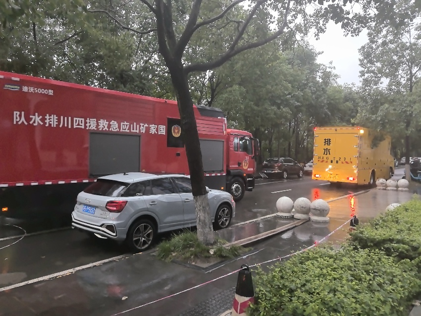 排水現(xiàn)場。四川省應急管理廳供圖