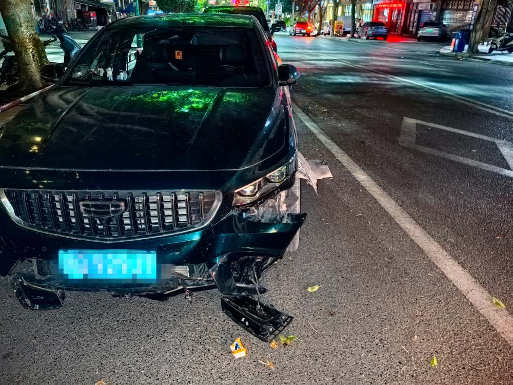 嫌疑人駕駛的車輛。宜賓公安供圖
