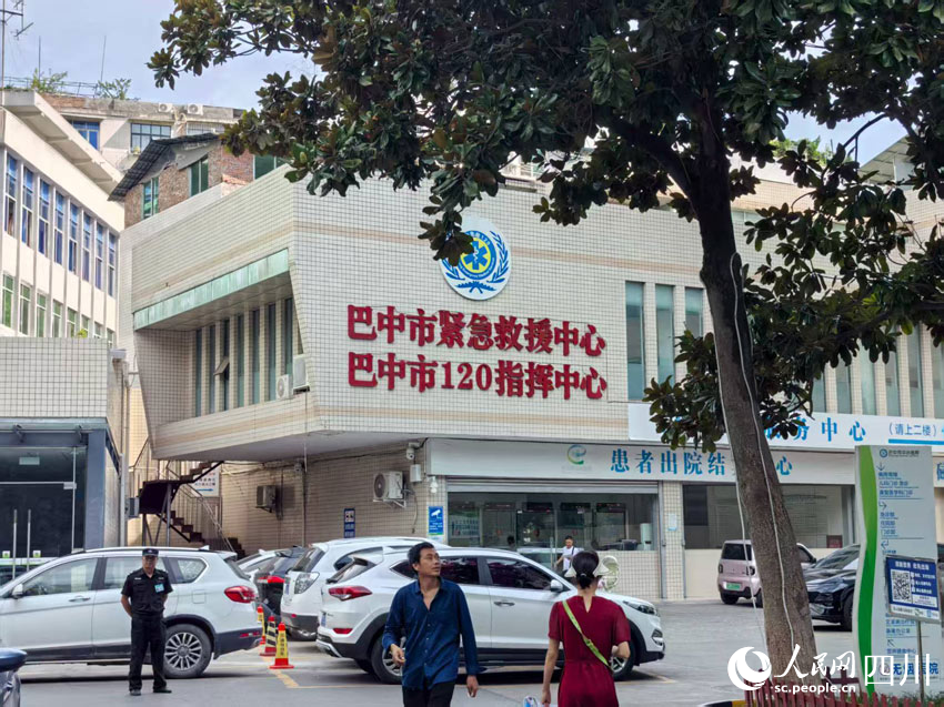 巴中市中心醫院內部場景。人民網記者 劉海天攝