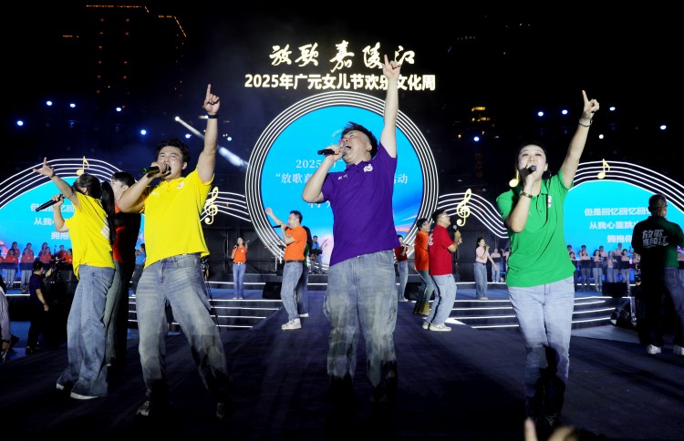 盡情演唱。高志農攝
