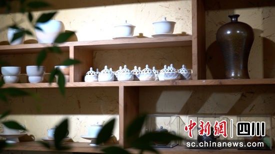 成都市蒲江縣明月村文創產品。(唐啟浩 攝)