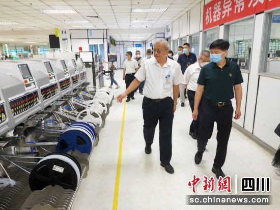 參訪臺達電子、金利寶新材料公司。 成都青白江區委統戰部供圖